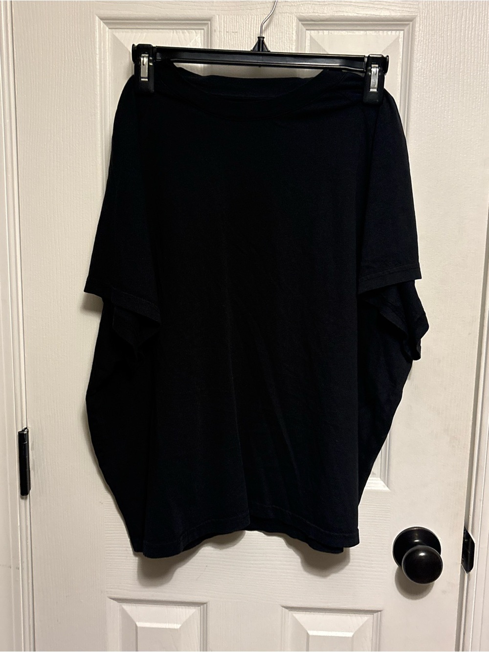 Sampson and Taylor Co. Black Short Sleeve T-Shirt